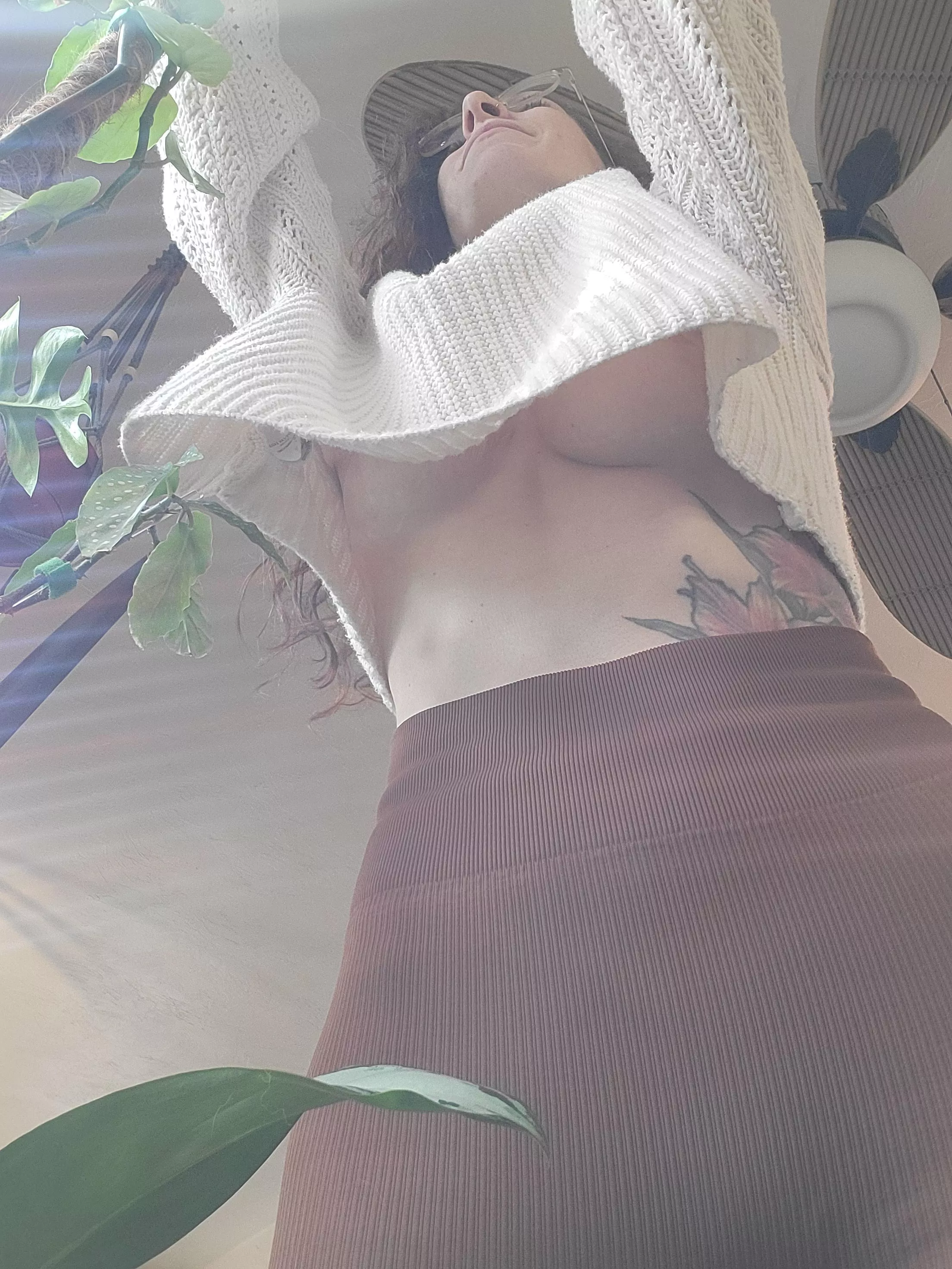 Just doing some plant chores 😋