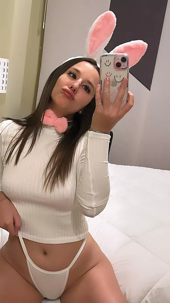 Let me try your carrot 🥕