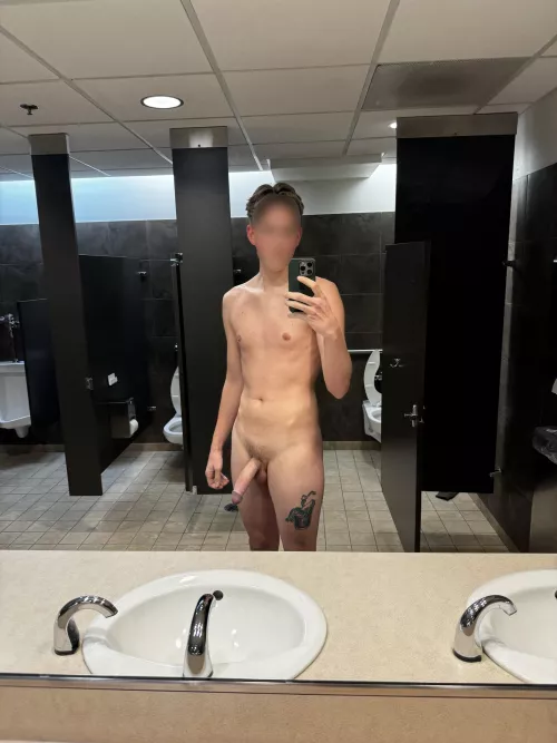 Looking for a slutty twink?