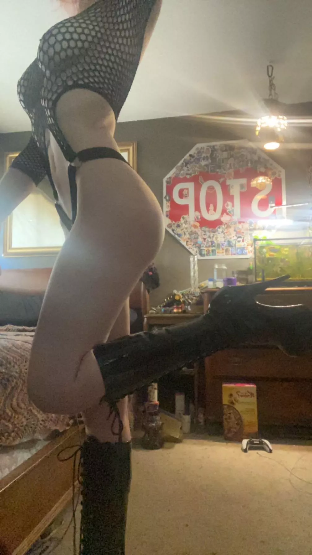 posing pretty for you