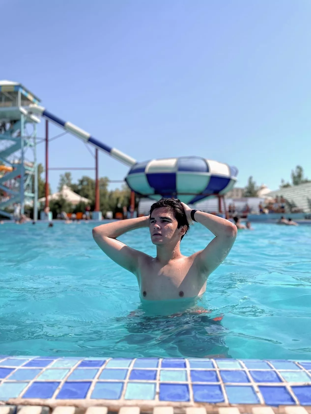 prefer a home pool or a water park ?