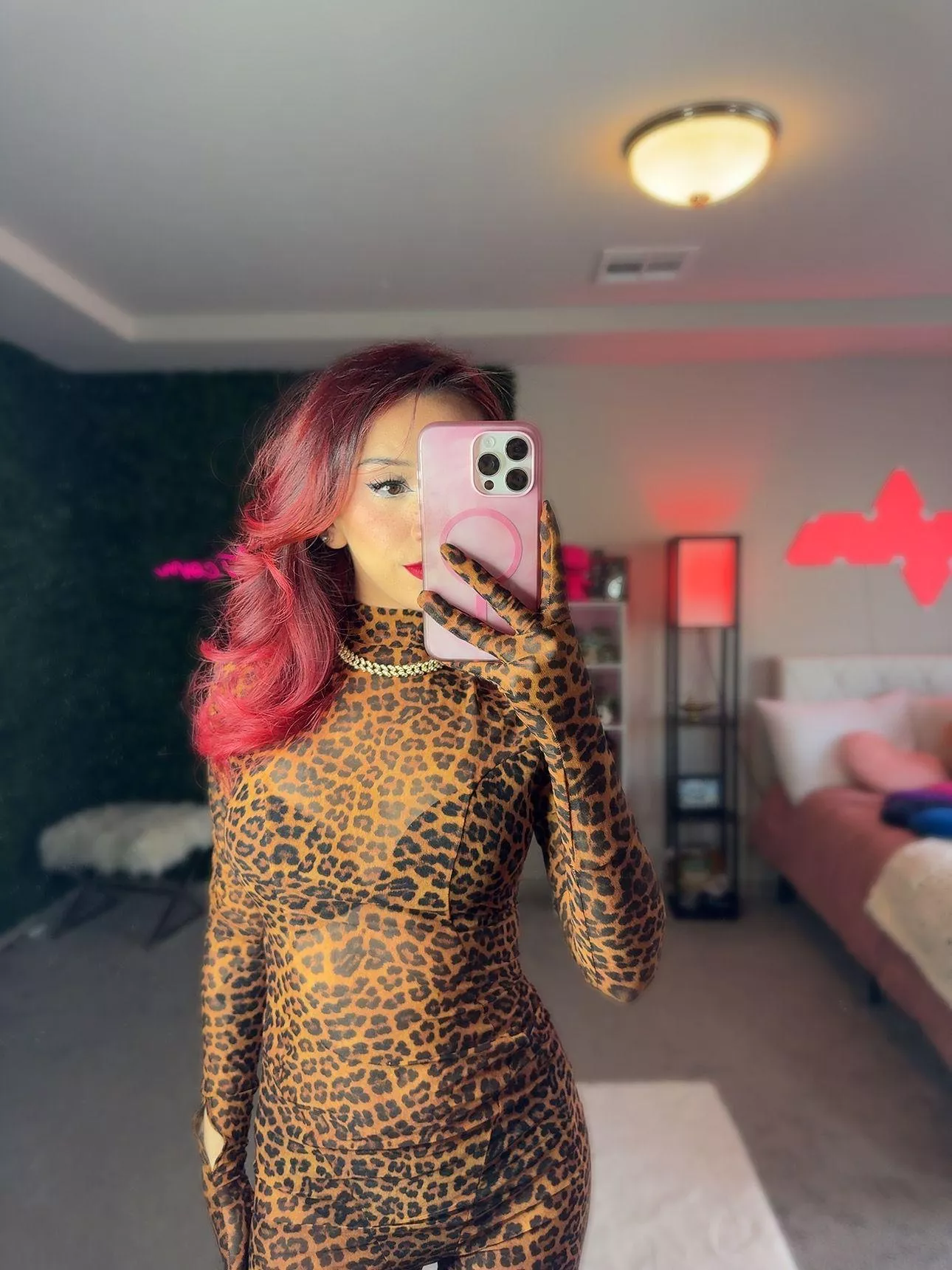 Ready To Serve Your Mommy Good Boy? 🤭 Let’s See If You Have What It Takes! Approach Carefully 😈🙇🏻 [cam] [dom] [gfe] [sext] [pic] [rate] [vid] (pricing below)