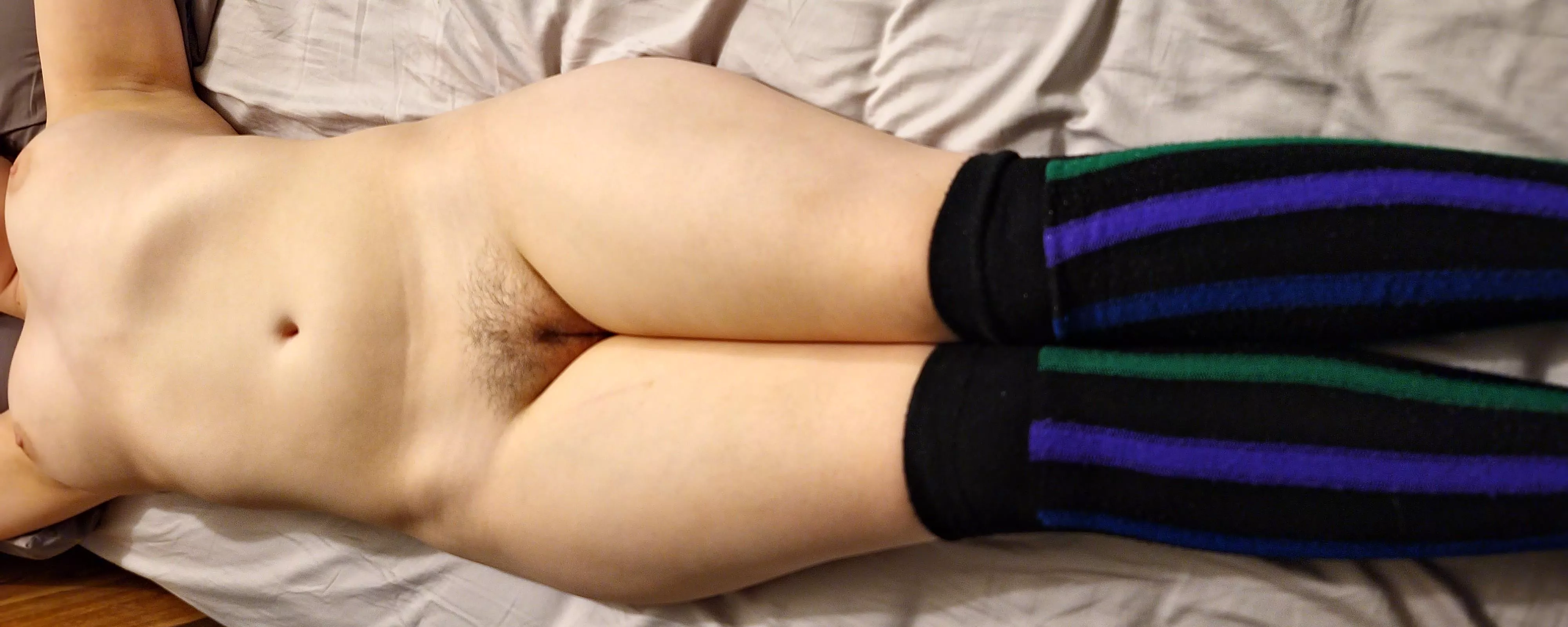 Showing of everything but my knees ;3