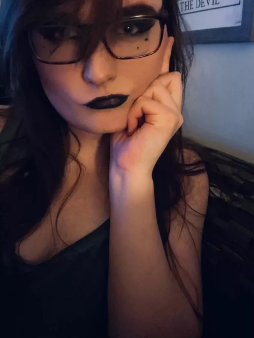 Slowly transforming into a goth girl