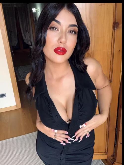 this is my favourite dress with full of surprises