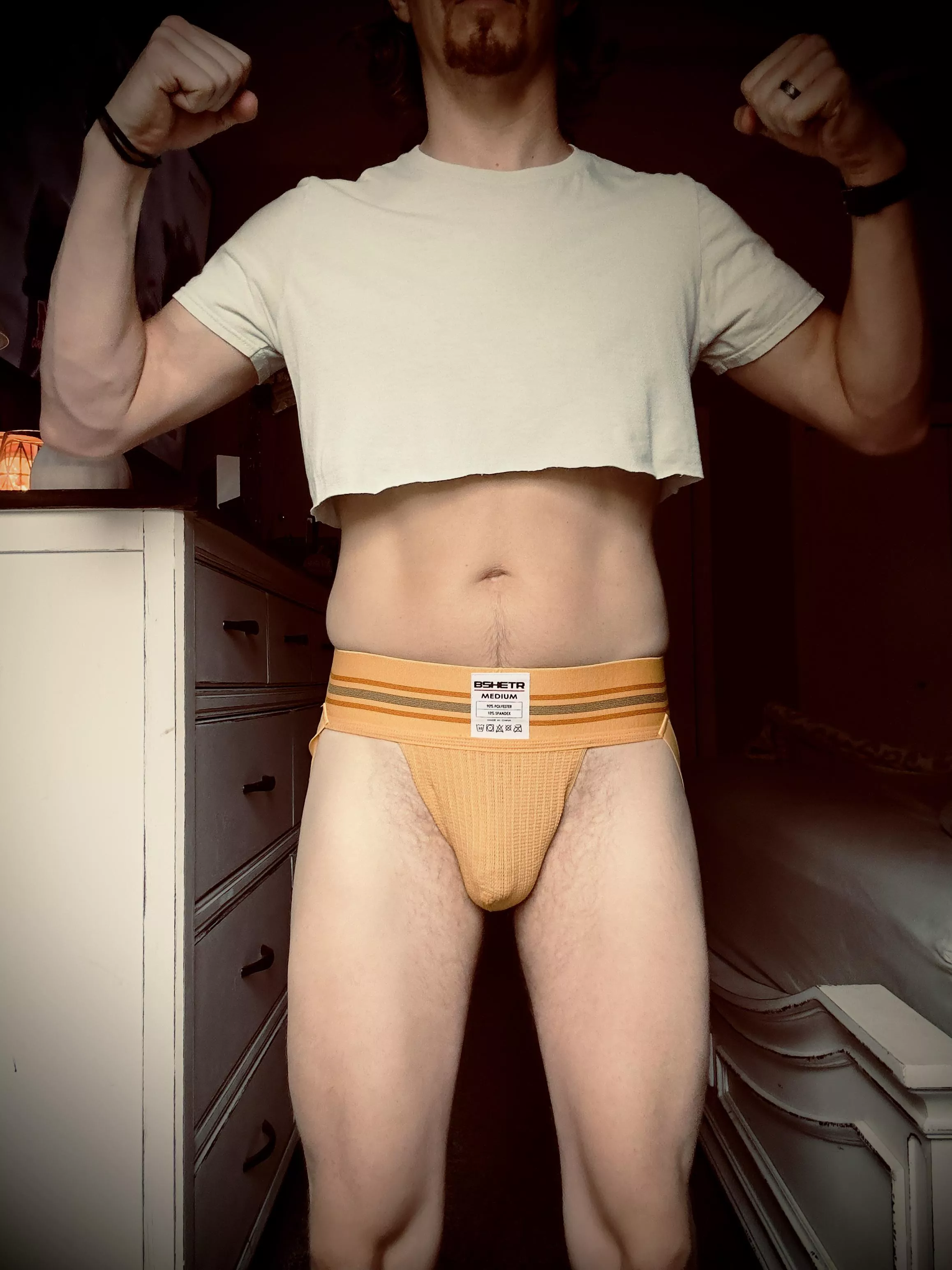 Who's rooting for the Chiefs with me?