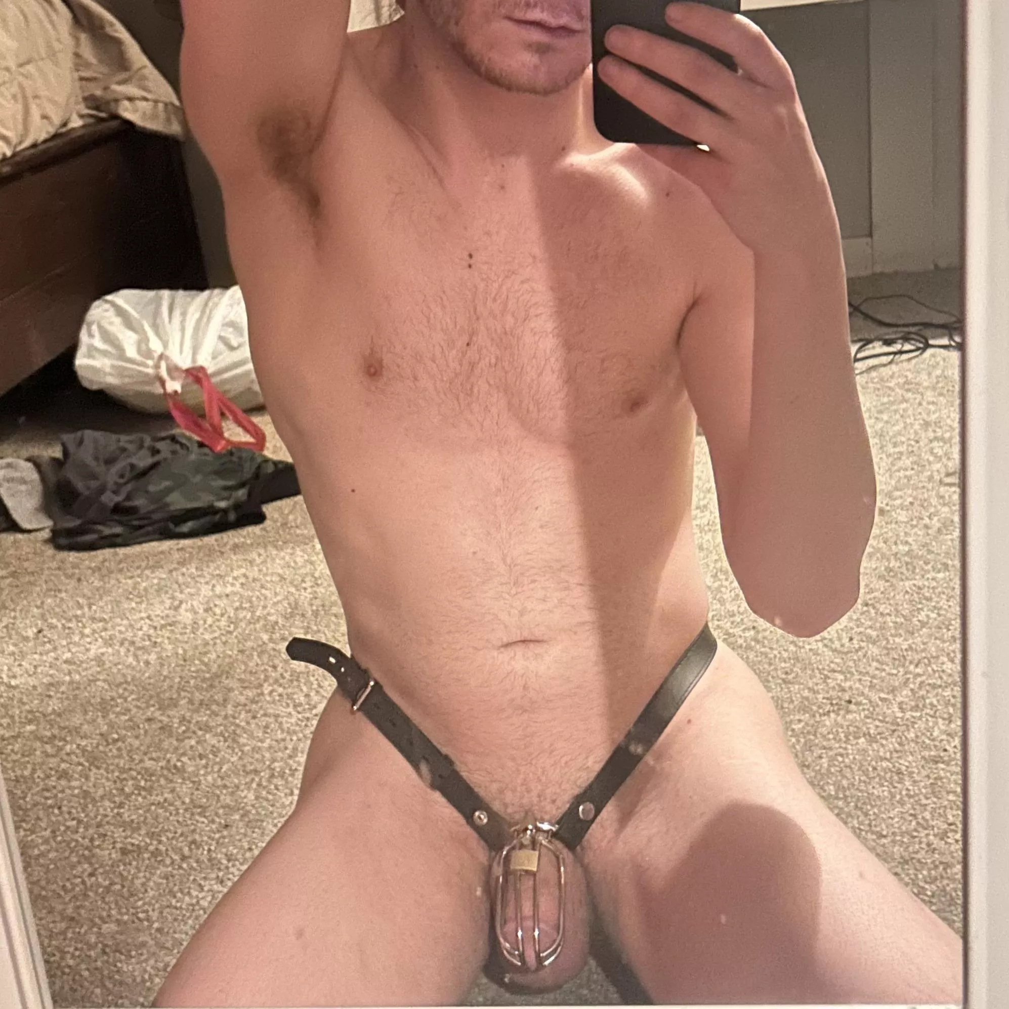 wish i could feel my cock in your throat 🤤