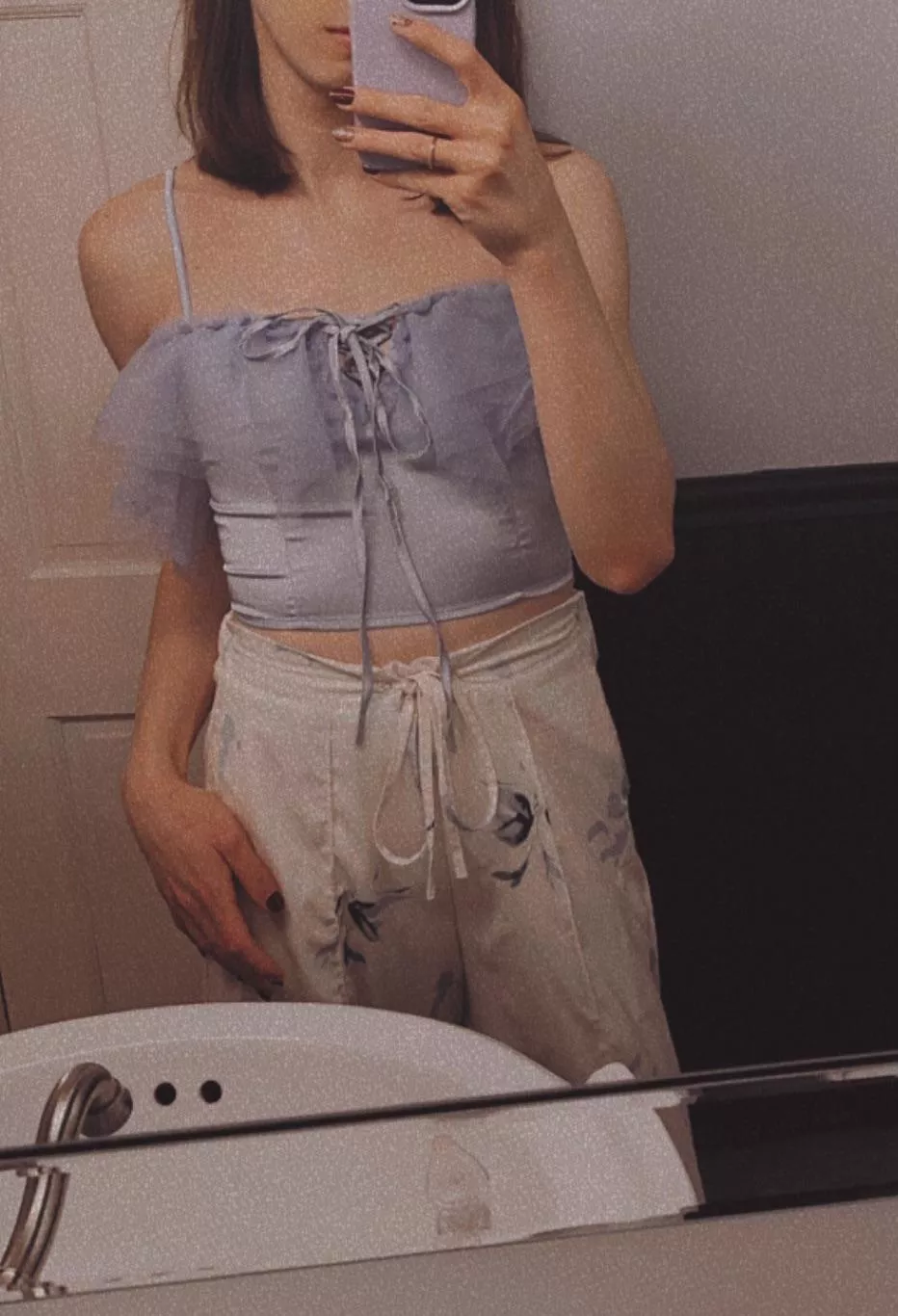 26 femboy for longterm chats with tops. Face+ Fit+ Straight+