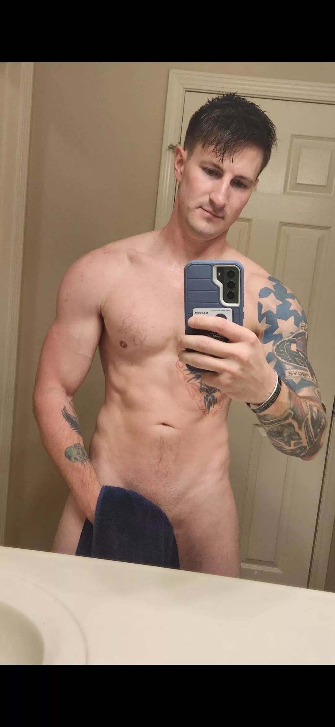 [32] post workout showers are the best!