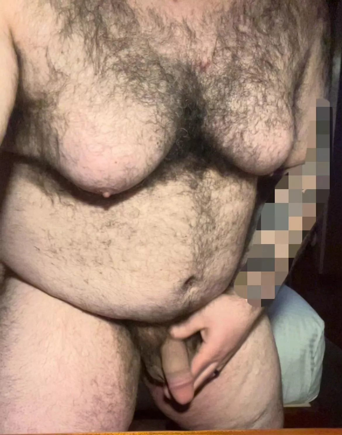 (40) Now that the Super Bowl’s over, who’s coming by to be Daddy’s tight end?🐻😉