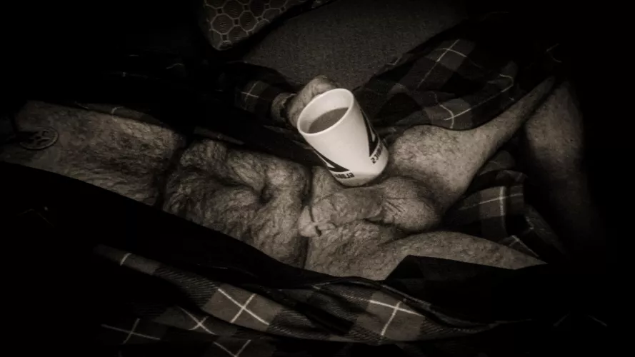 [52] Good morning! Coffee's ready