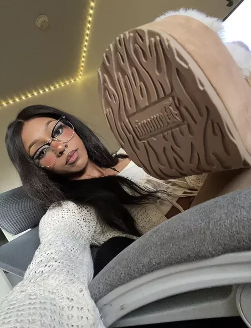 A pretty face can never lose