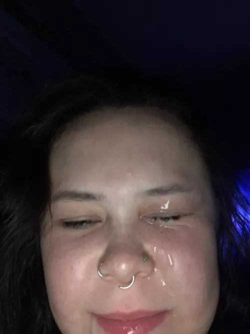 ah it went in my eye 🫣