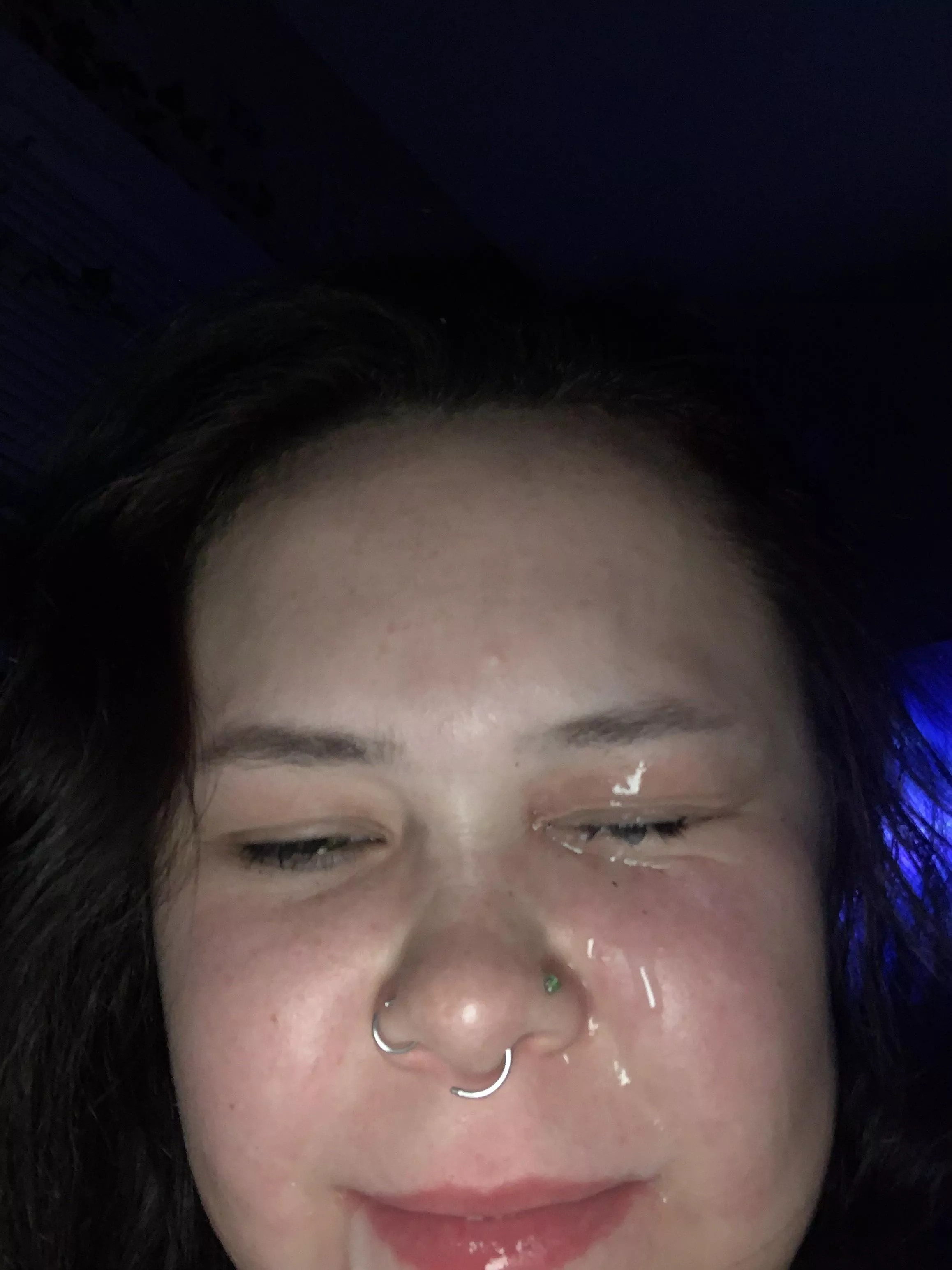 ah it went in my eye 🫣