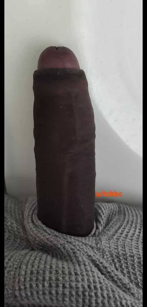 Any single or attached female interested in long term creampie fun in socal?