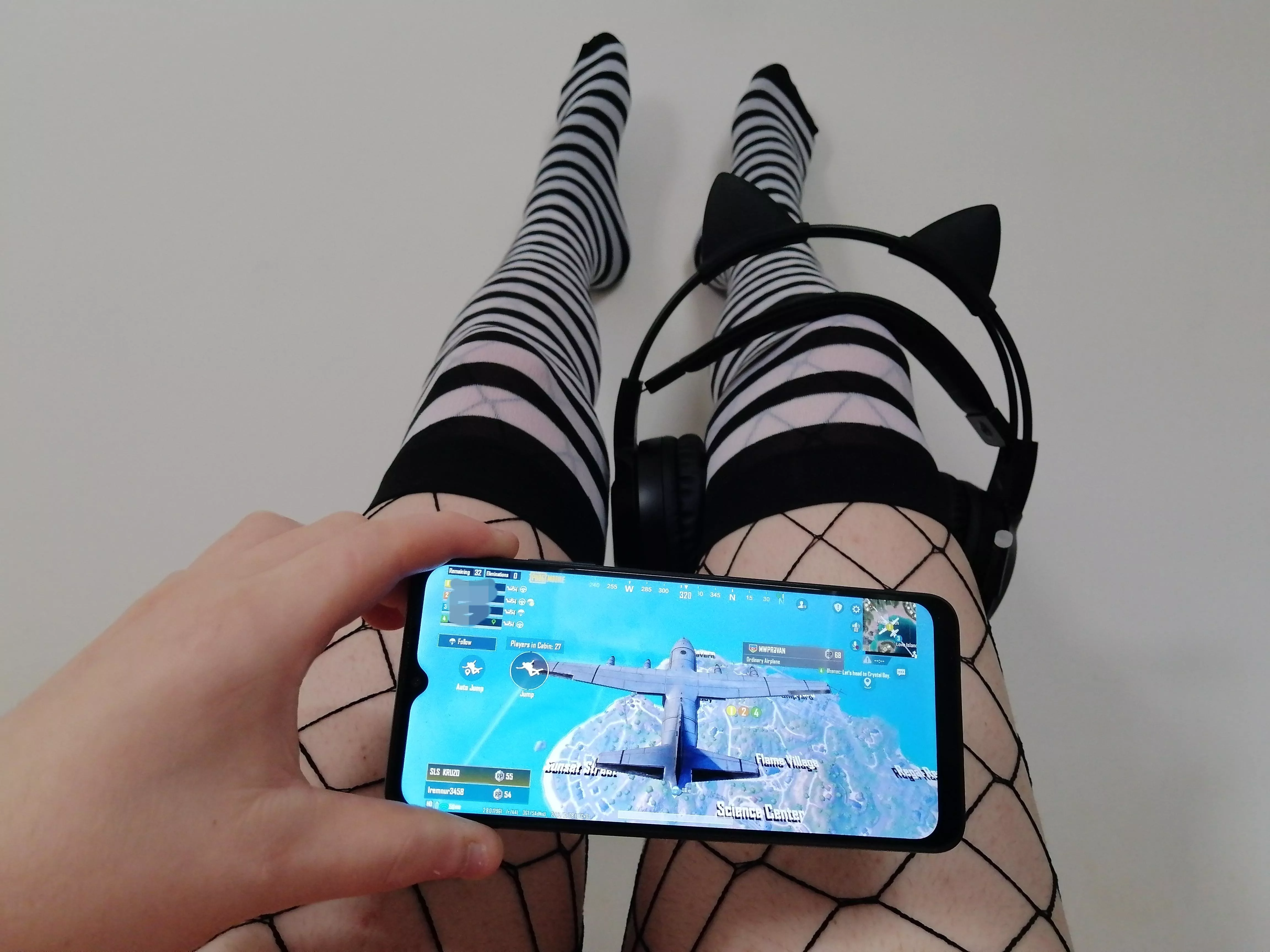 Are femboys allowed to post here? 🙈