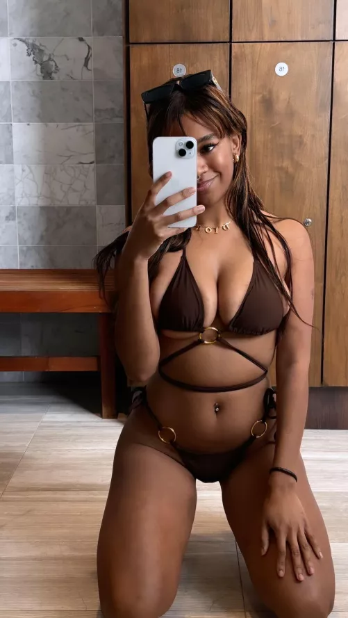 black x white x hawaiian 💗