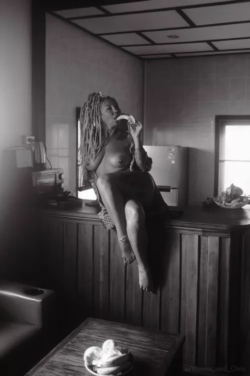 Breakfast 🍌🖤[OC]