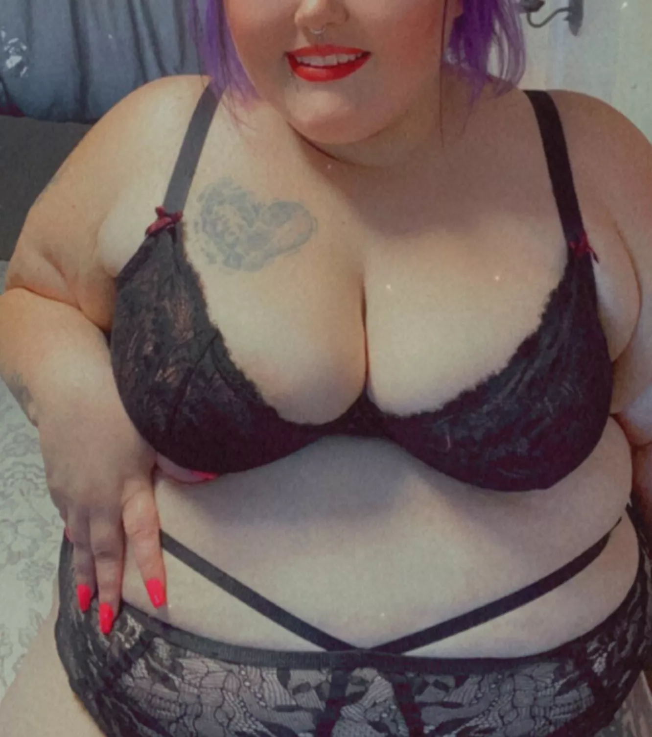 Do you think anyone would notice if I went shopping in this outfit??🤔