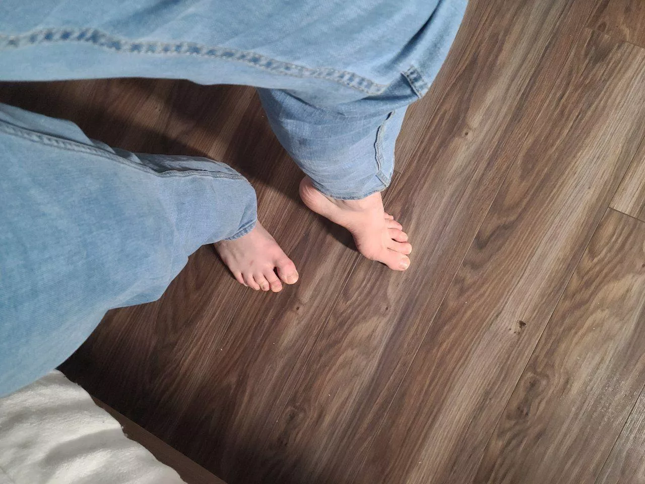 Get on your knees for me already..😈