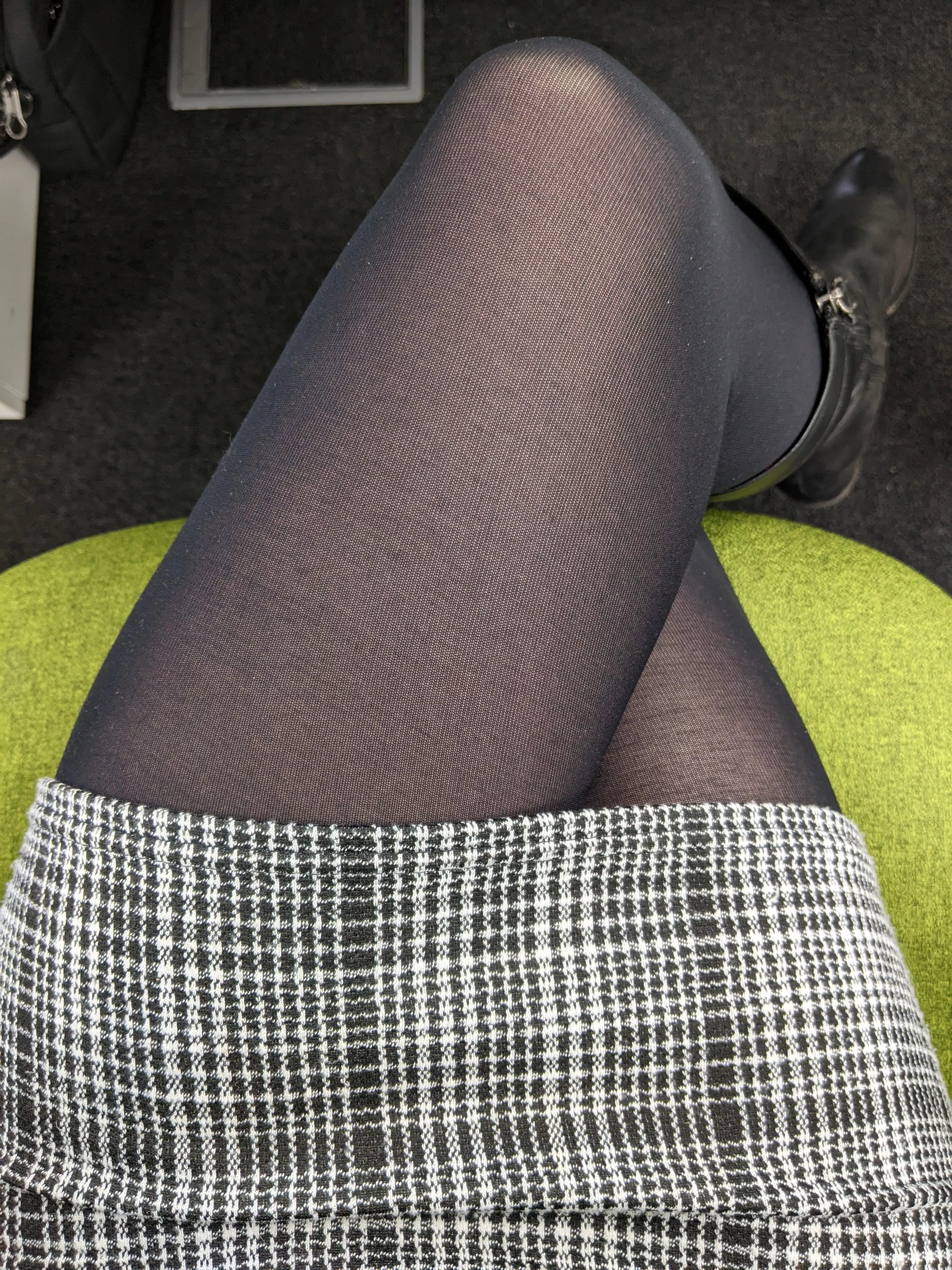 Happy Monday, friends