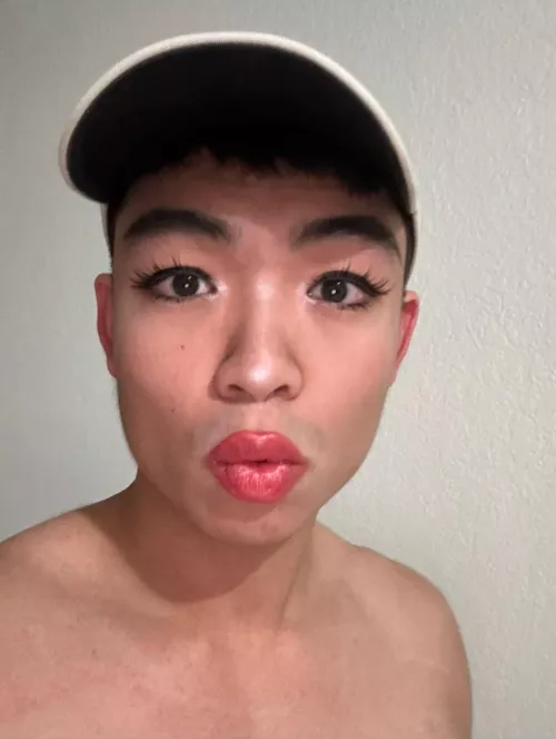 How does my makeup look? 💋