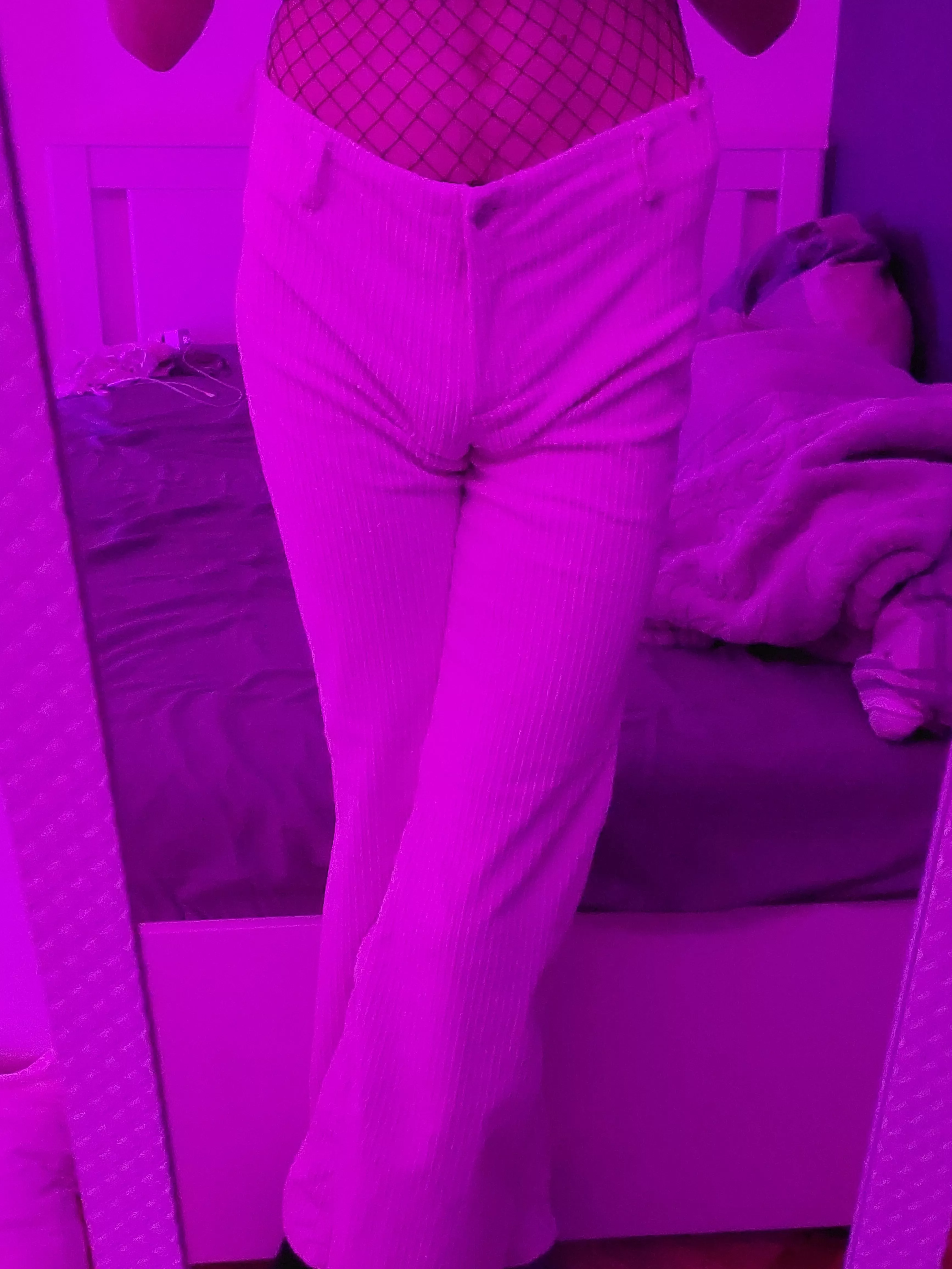 I love the look of these pants😍