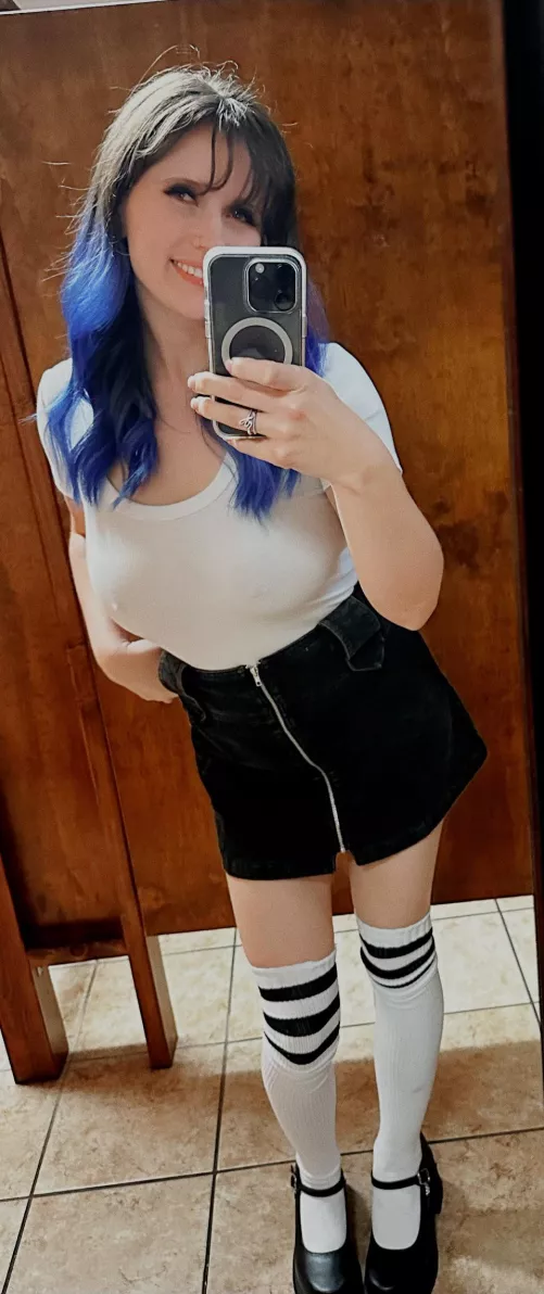 I show up to our first date wearing this…would I get a call back or no?