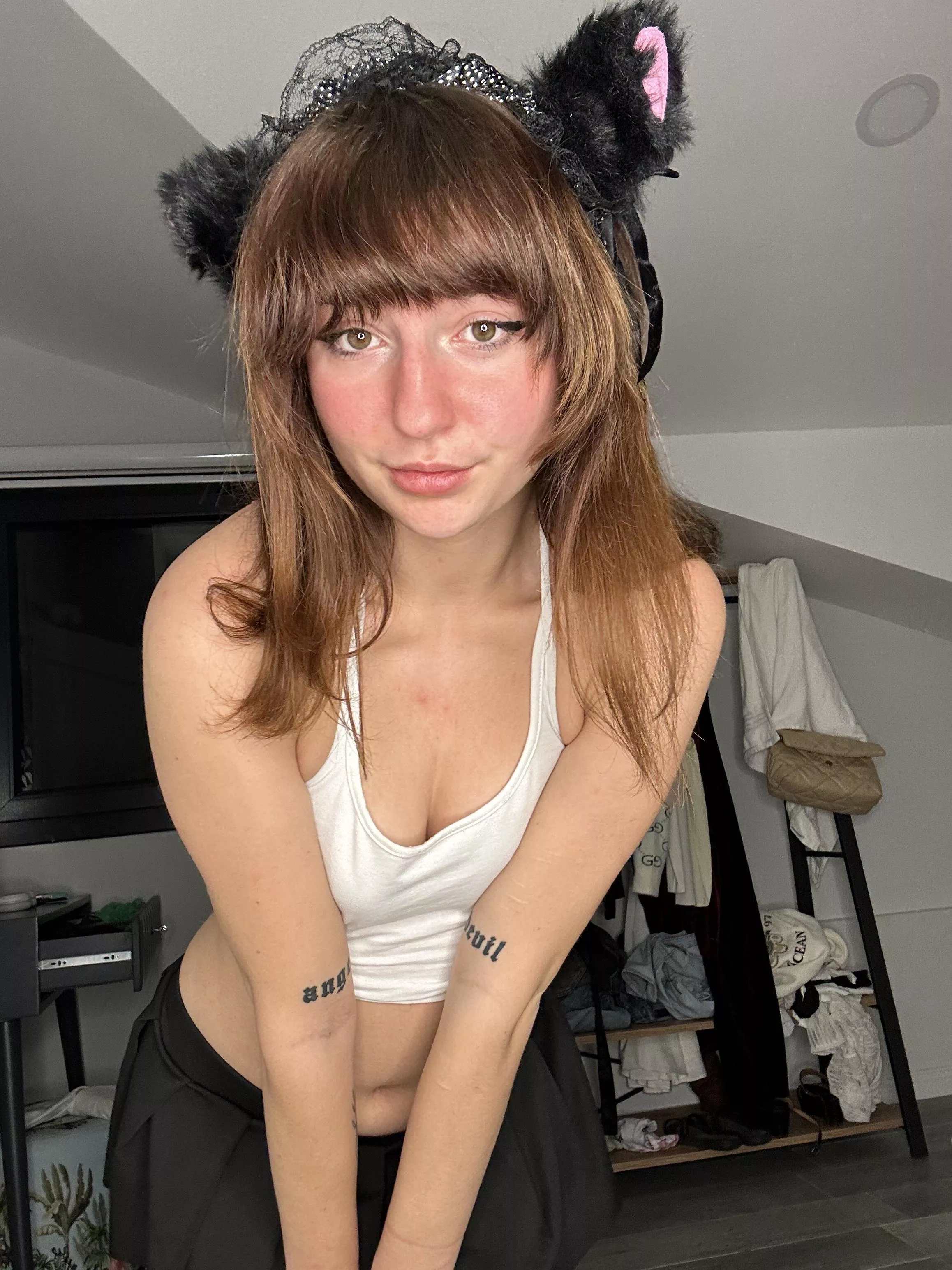 I wish i could be your cat :))