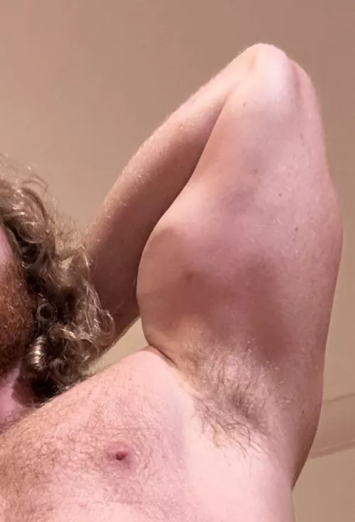 I’ve not showered since this morning and I’ve done a 15k run. Wanna sniff my musky pit?