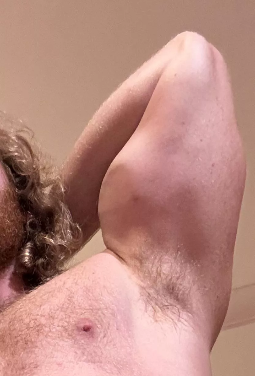 I’ve not showered since this morning and I’ve done a 15k run. Wanna sniff my musky pit?