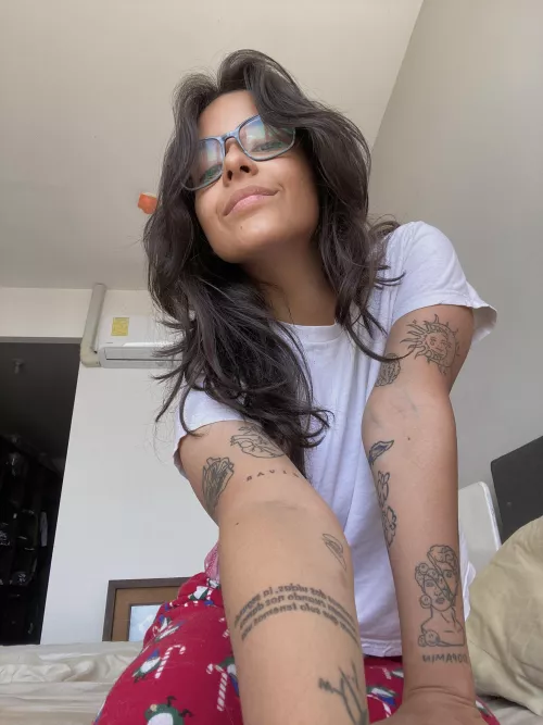 Love how i look with glasses