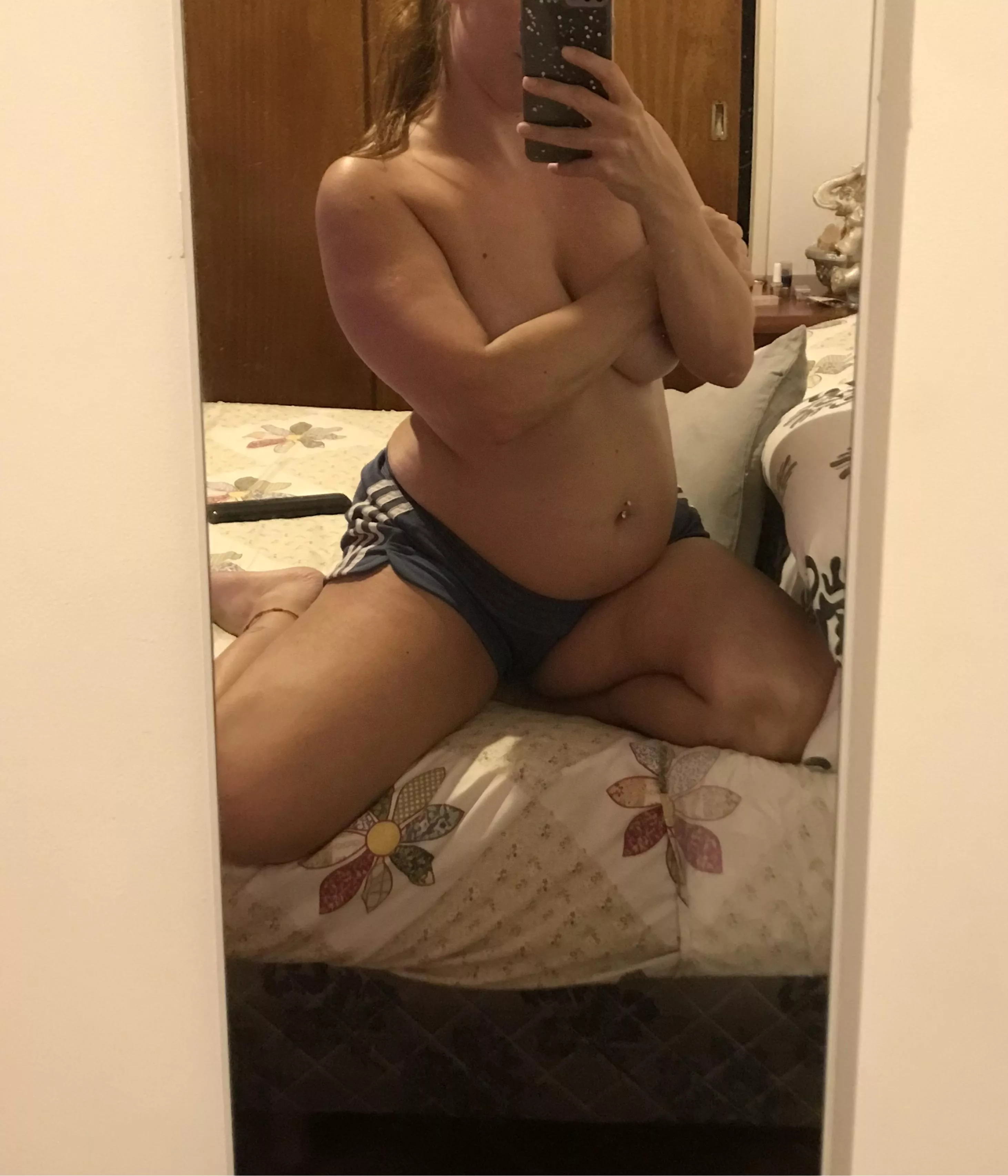 My belly can now rest on my leg 🤰