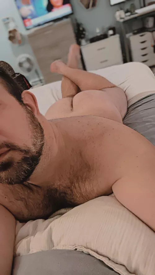 Pre-Winter Storm Prep: Get Naked 🍑 (37)