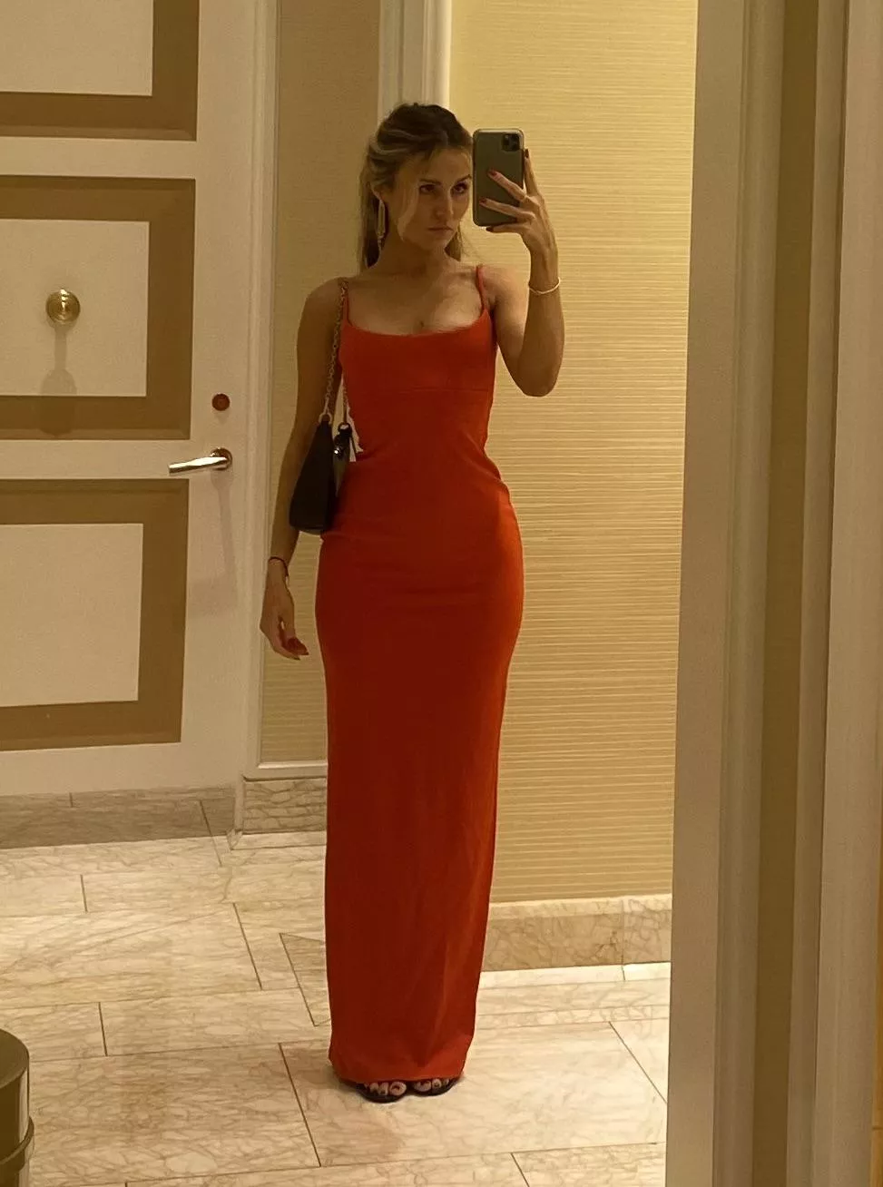 She’s hiding a body under there