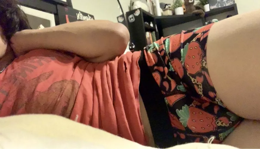 Tight but pretty comfy 😙