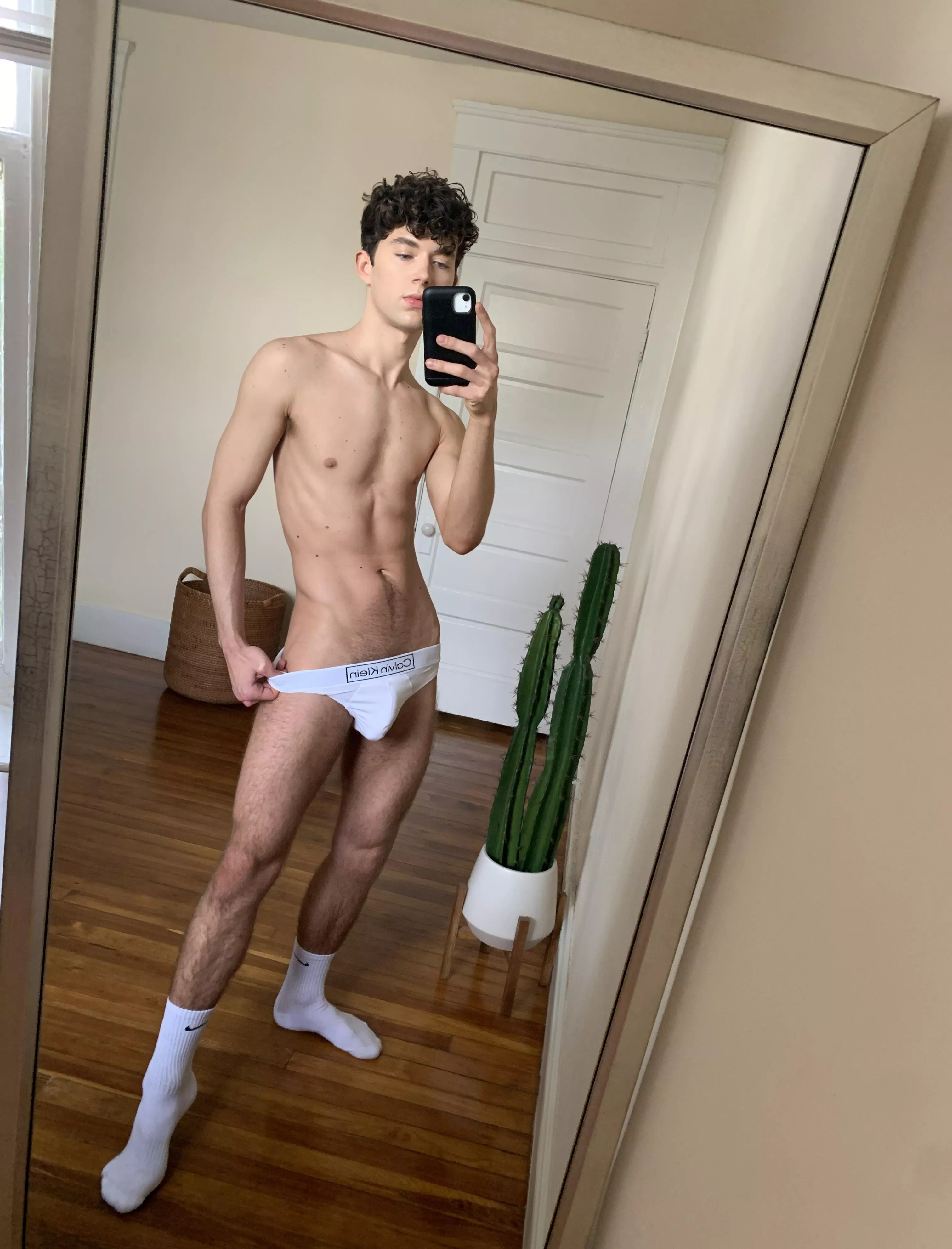 What do you think of these classic white briefs?