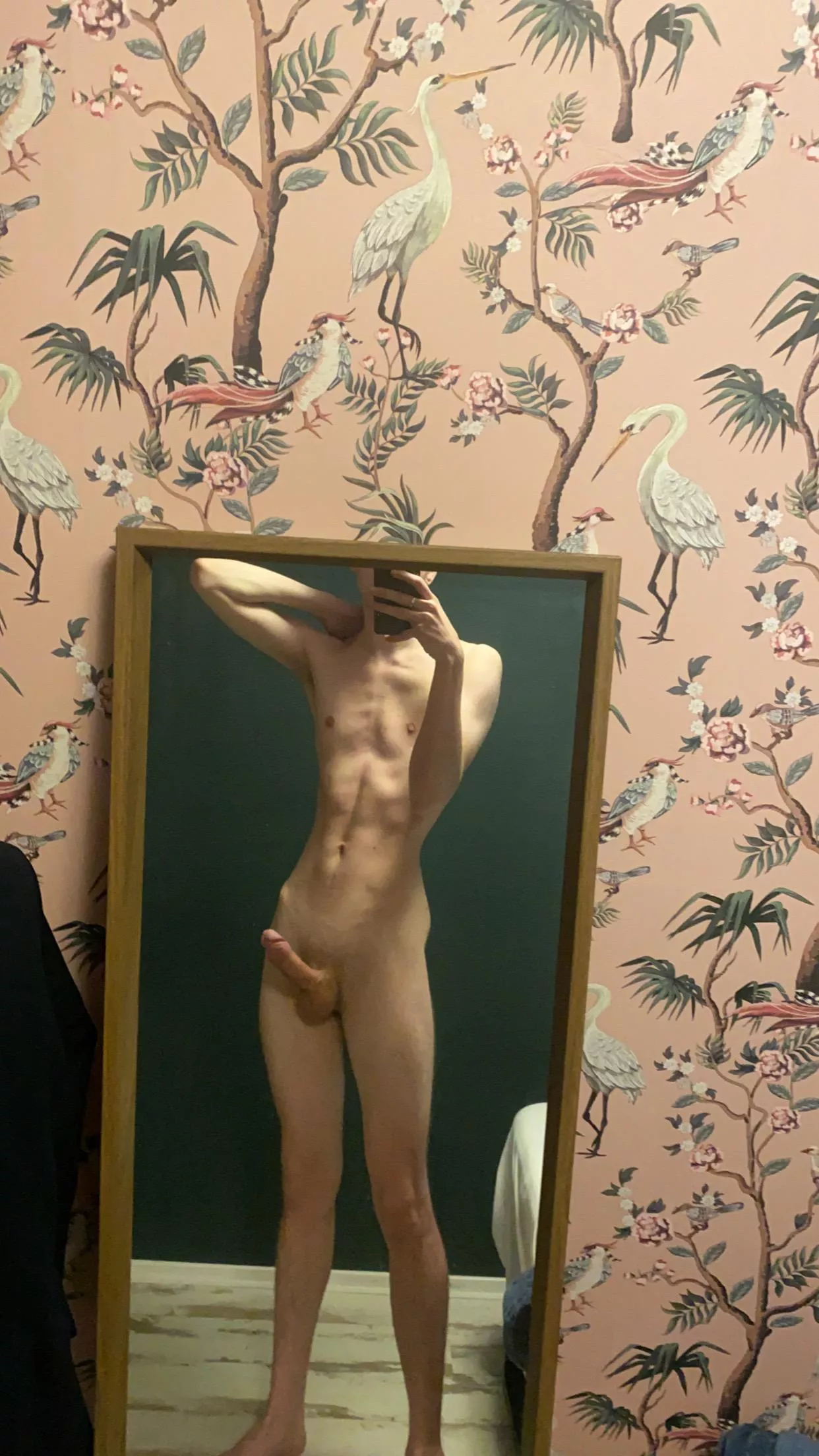 Who wouldn’t want to wake up next to this