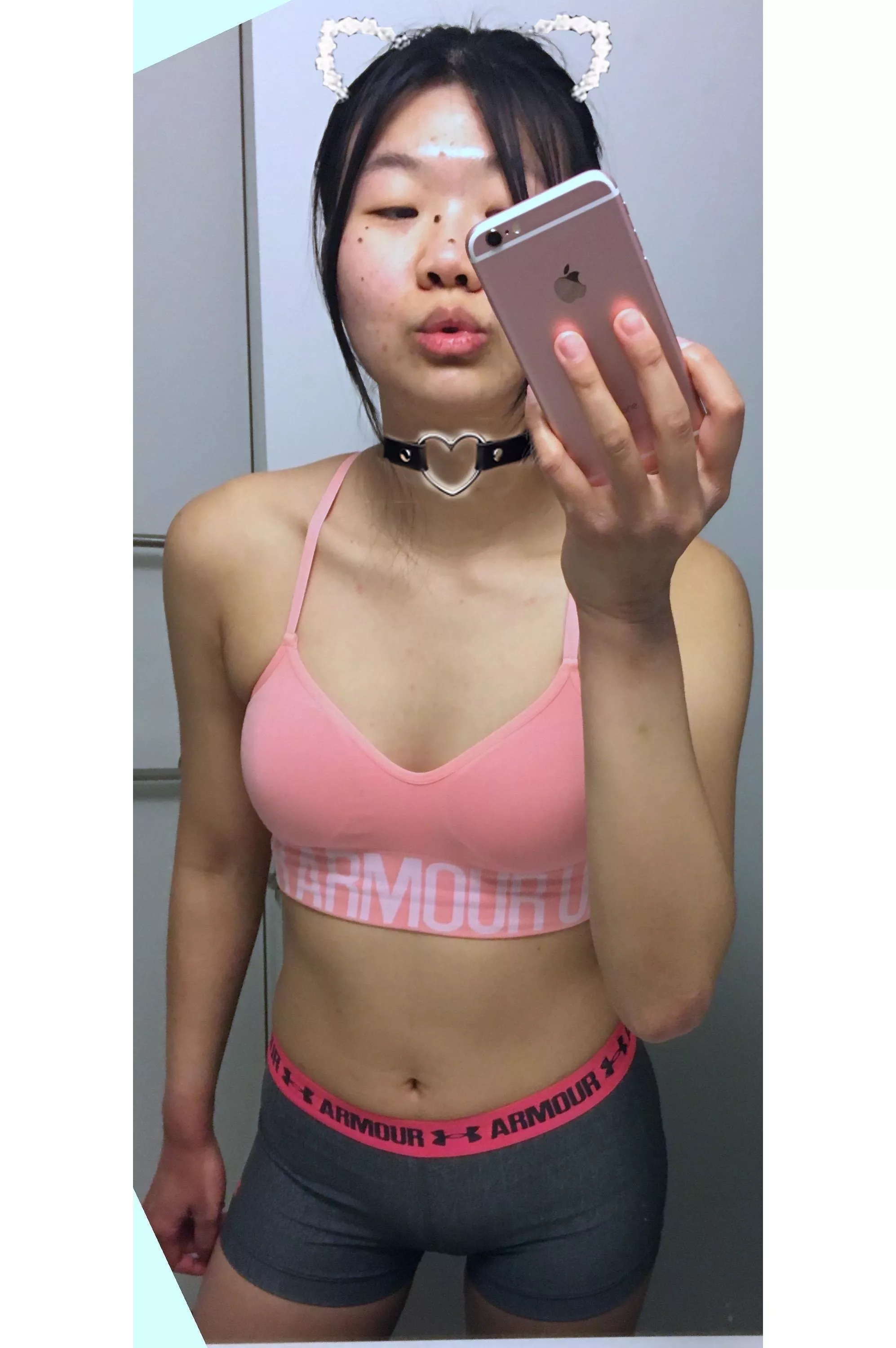 Why does the aesthetic just work so well with Asian girls?