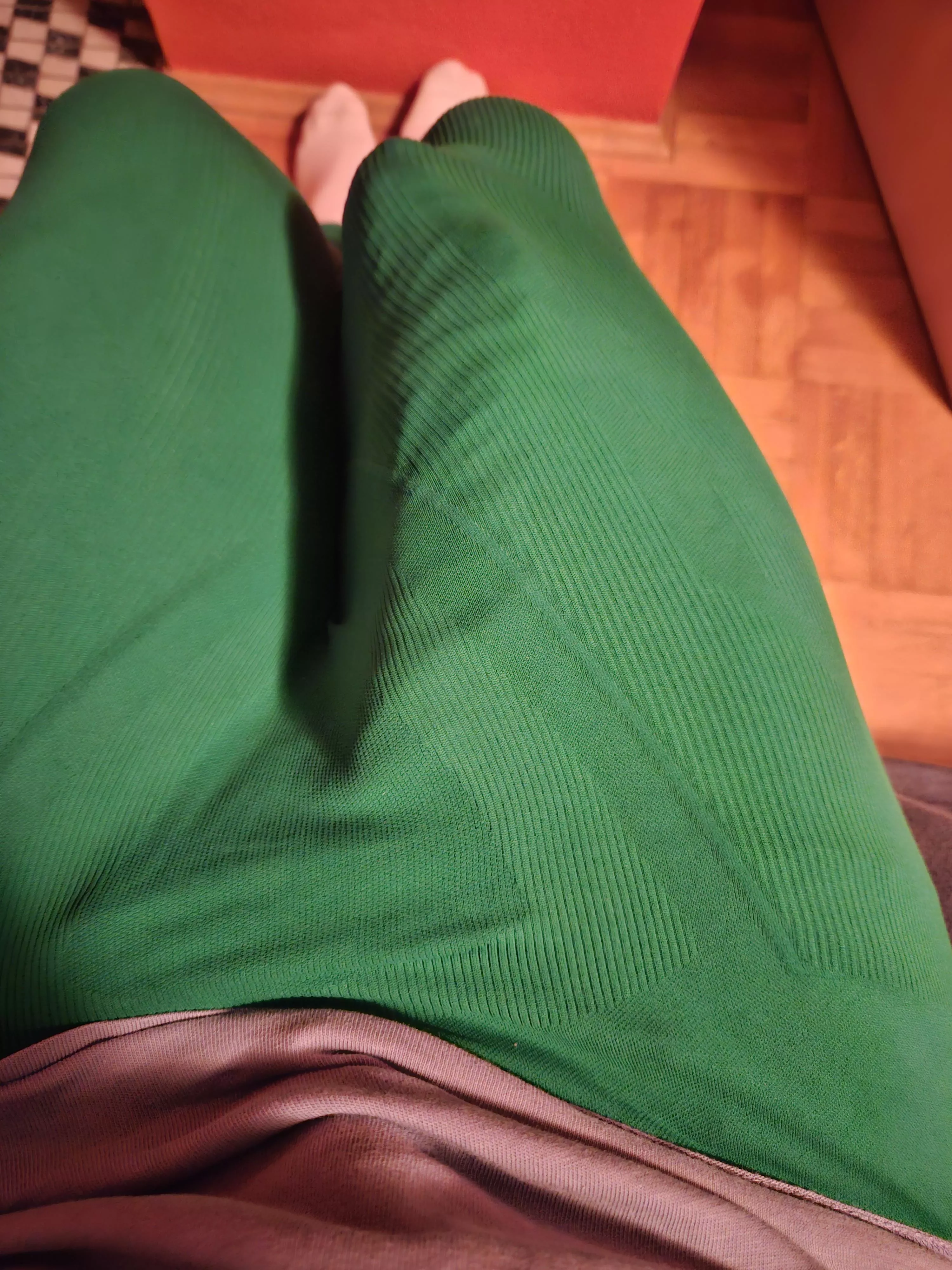 Why has my morning wood be so big?