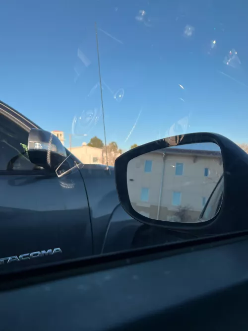 19 m jerking in my college parking lot lets have fun add me: diegol4944