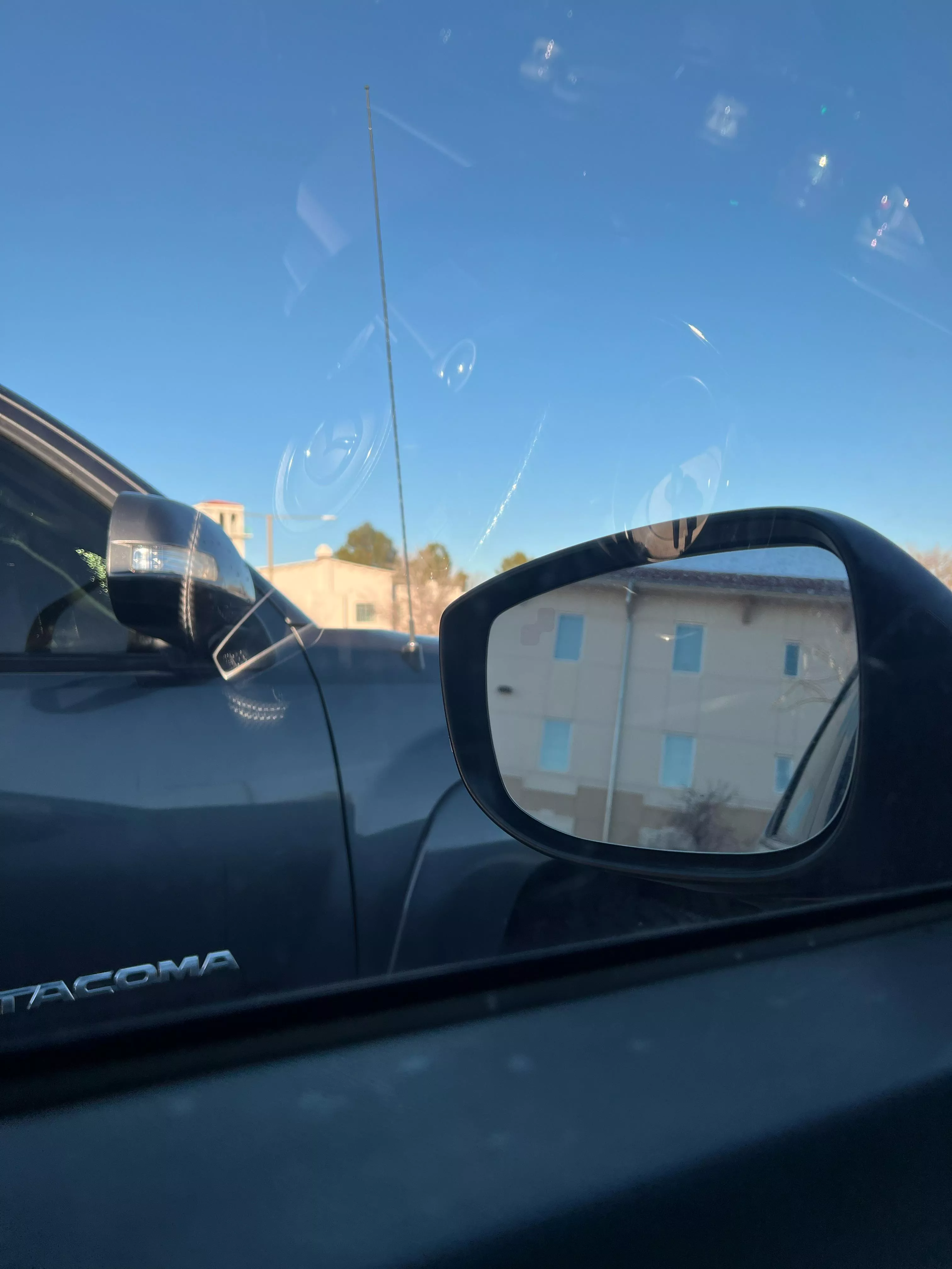 19 m jerking in my college parking lot lets have fun add me: diegol4944