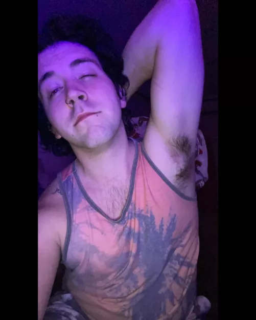 (26) I turn 27 in 9 Days and I gotta say I feel like I’m finally believing that I am actually a good looking man ☺️