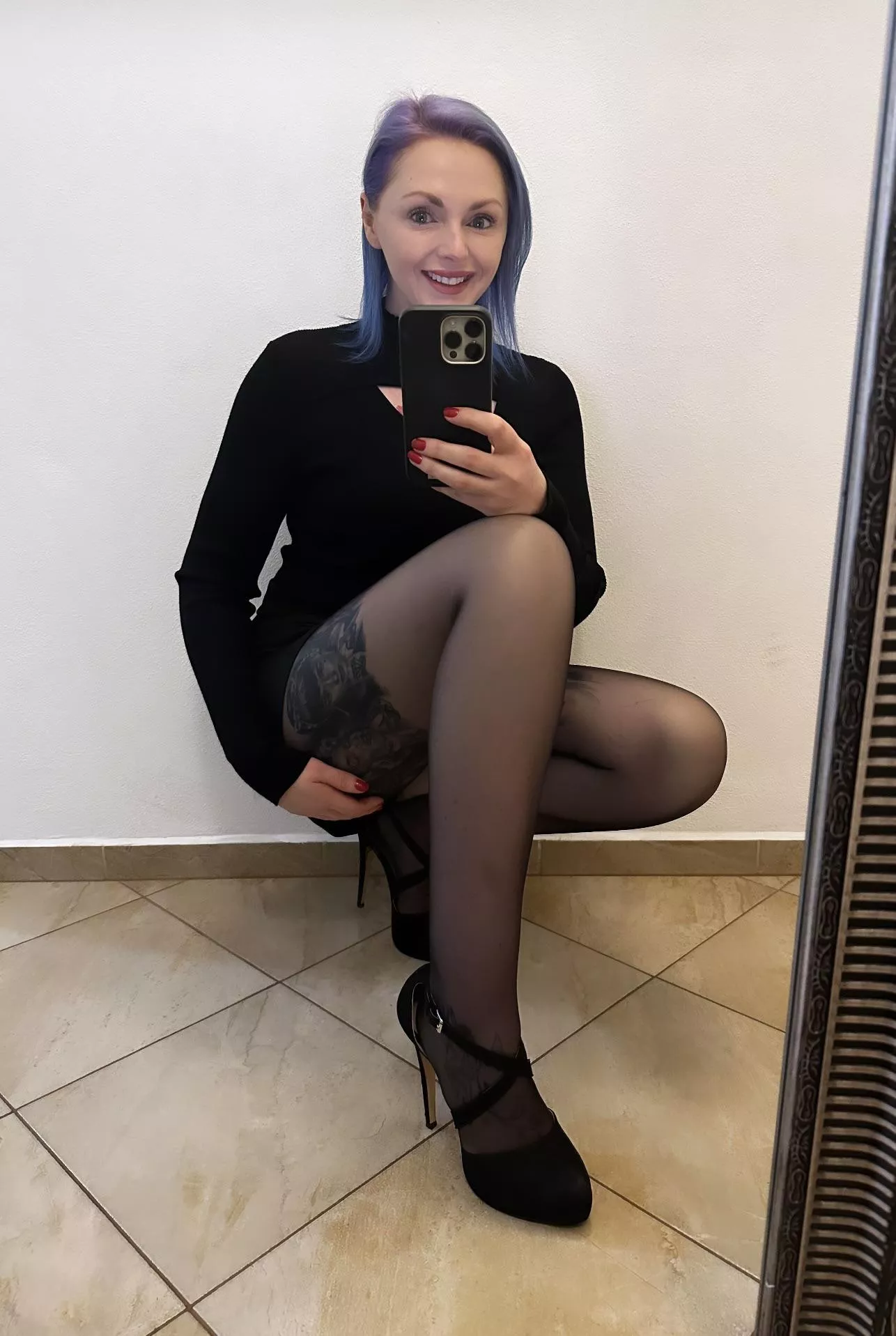 Classy Black suede strappy heels