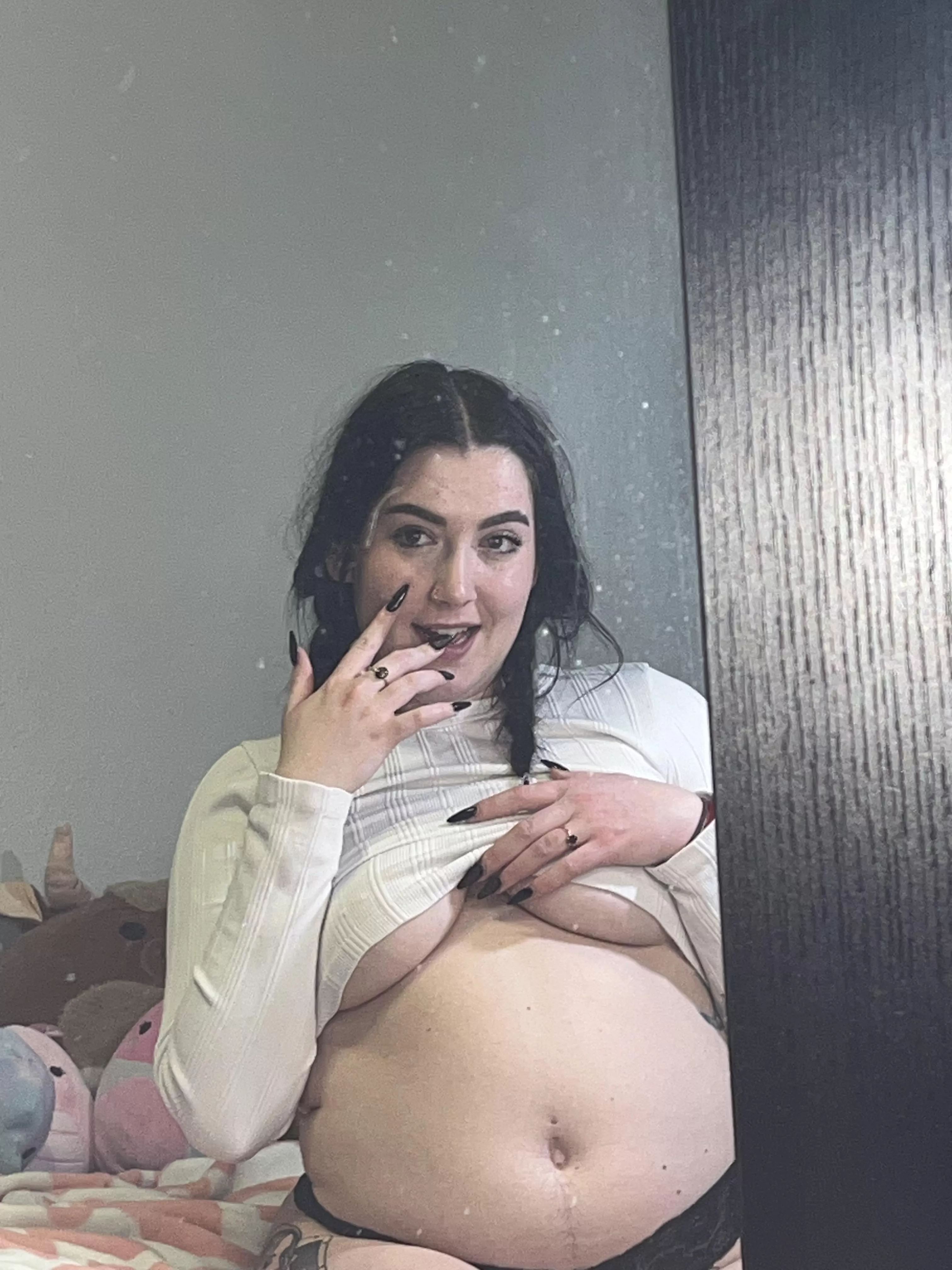 Do you like soft bellyâ€™s?ðŸ˜˜ nudes by chubbybayli