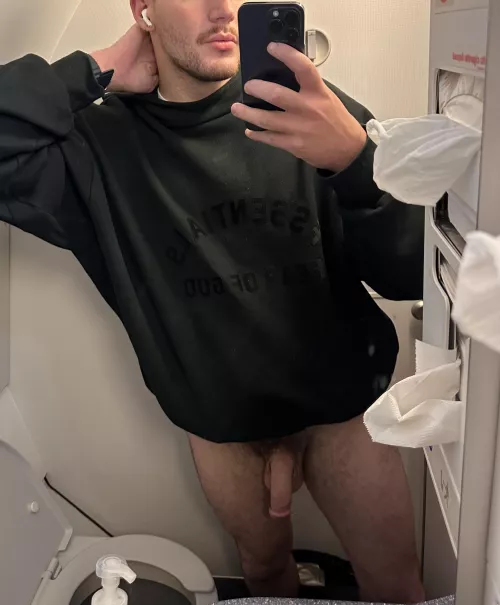 Flying makes me want to fuck