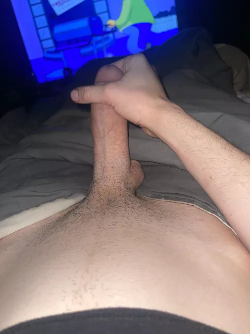 Guys 19 younger wanna jerk parkergrayso_n