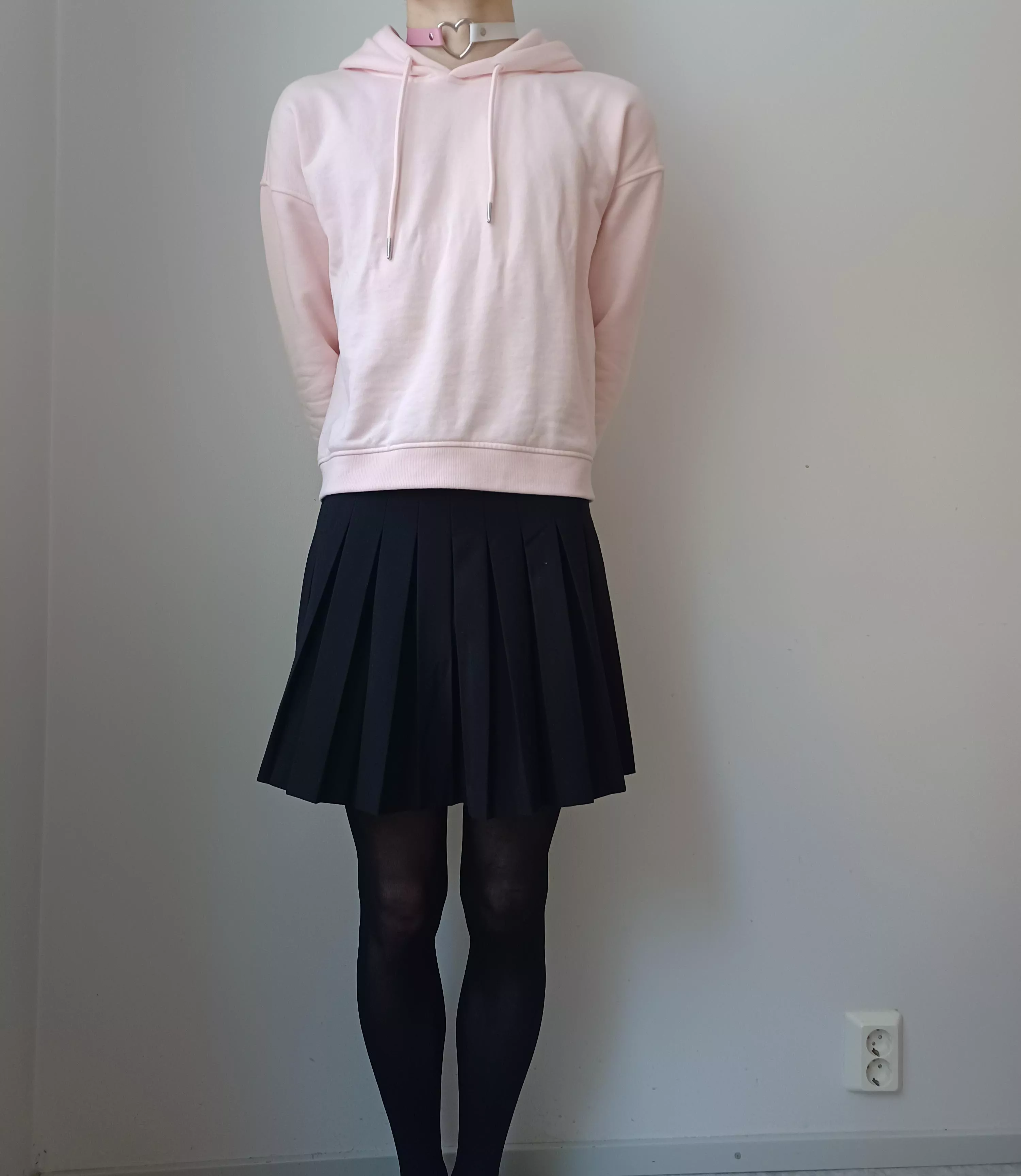 Hi 🥰 Decided to share my Valentine's day outfit 🩷