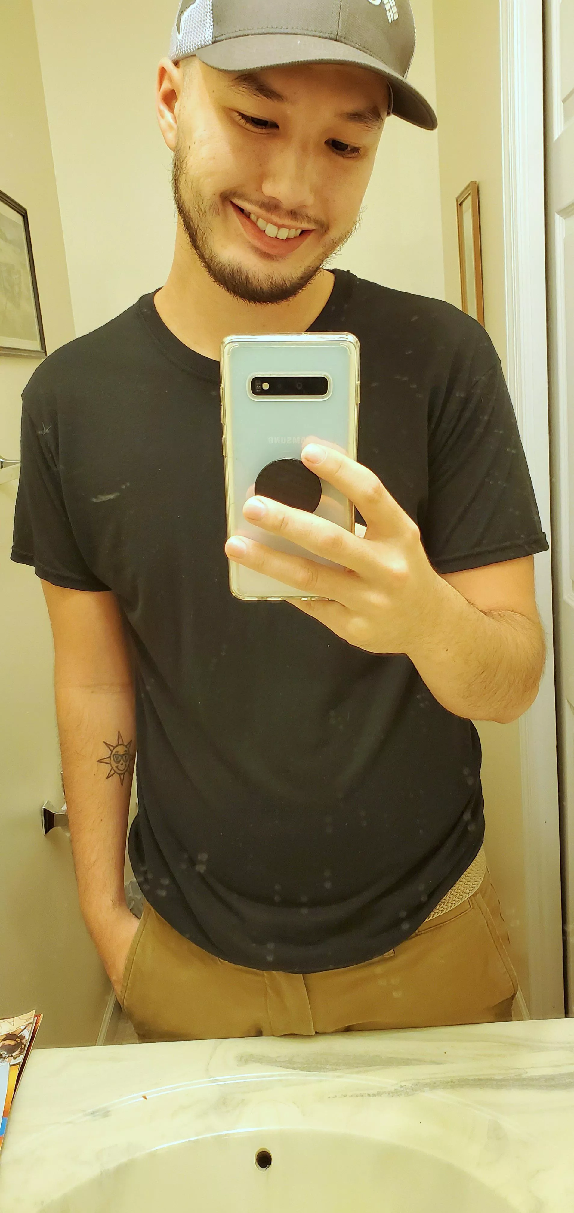 hope everyones having a great day/night!