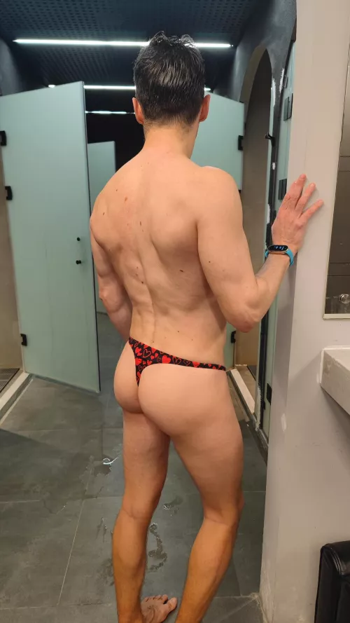 I have my thong for Valentine's day :)
